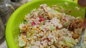 готовлю крабовый салат вечером в понедельник