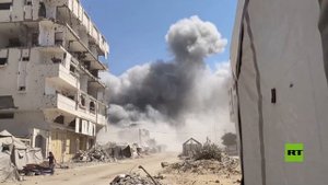 الجيش الإسرائيلي يدمر برج مهنا في تل الهوى غربي غزة