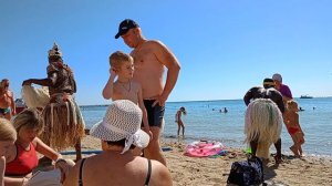 Вот так развлекают нас африканцы.