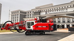 Погрузка и отправка бурового станка BD ROC H60 в РФ.