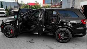 Новый Dodge Durango SRT (2025) — звук, внешний вид и интерьер
