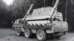 ЗИЛ-2906 Шнекоход СССР 1975 - 1979 плавающий снегоболотоход с винтовыми роторными движителями