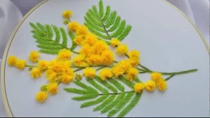Красивая вышивка мимозы