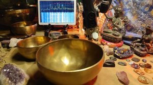 ПОЮЩИЕ Чаши. Как создать свой бюджетный но мощный набор для звука и вибрации.