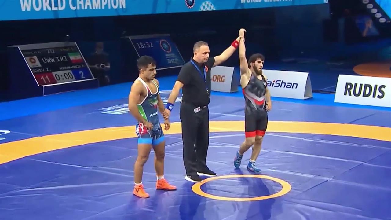 Россиянин Заур Угуев одержал победу на чемпионате мира по борьбе в Загребе
