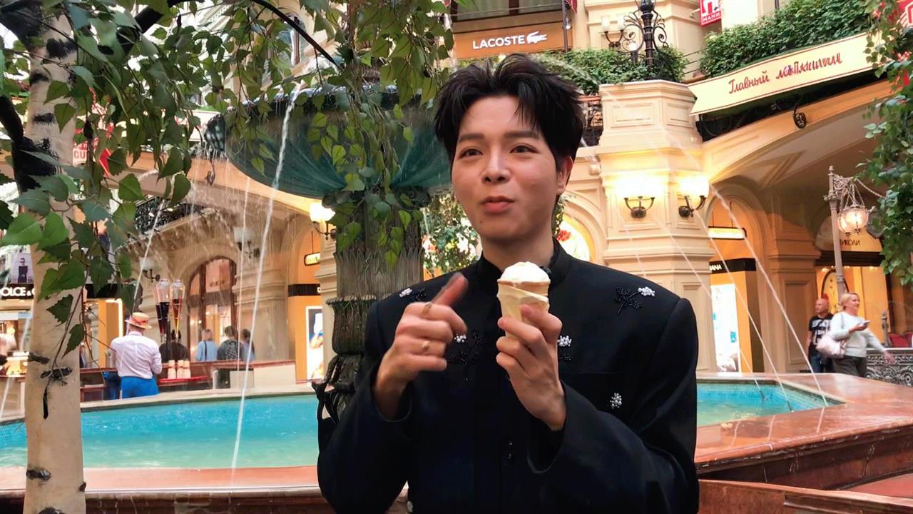 "Ванильное самое вкусное" - участник "Интервидения" от Вьетнама о мороженом в ГУМе