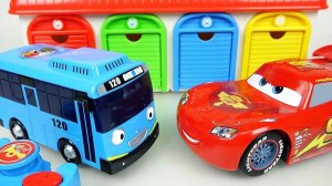 МУЛЬТИКИ ПРО МАШИНКИ 🚗 ТАЙО И МАКВИН ПРОТИВ ОГРОМНОГО ДИНОЗАВРА 🦕 НА ТРАССЕ