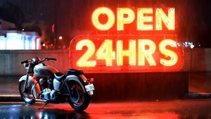 Driving Through Retro City Lights – Chill Music for the Soul