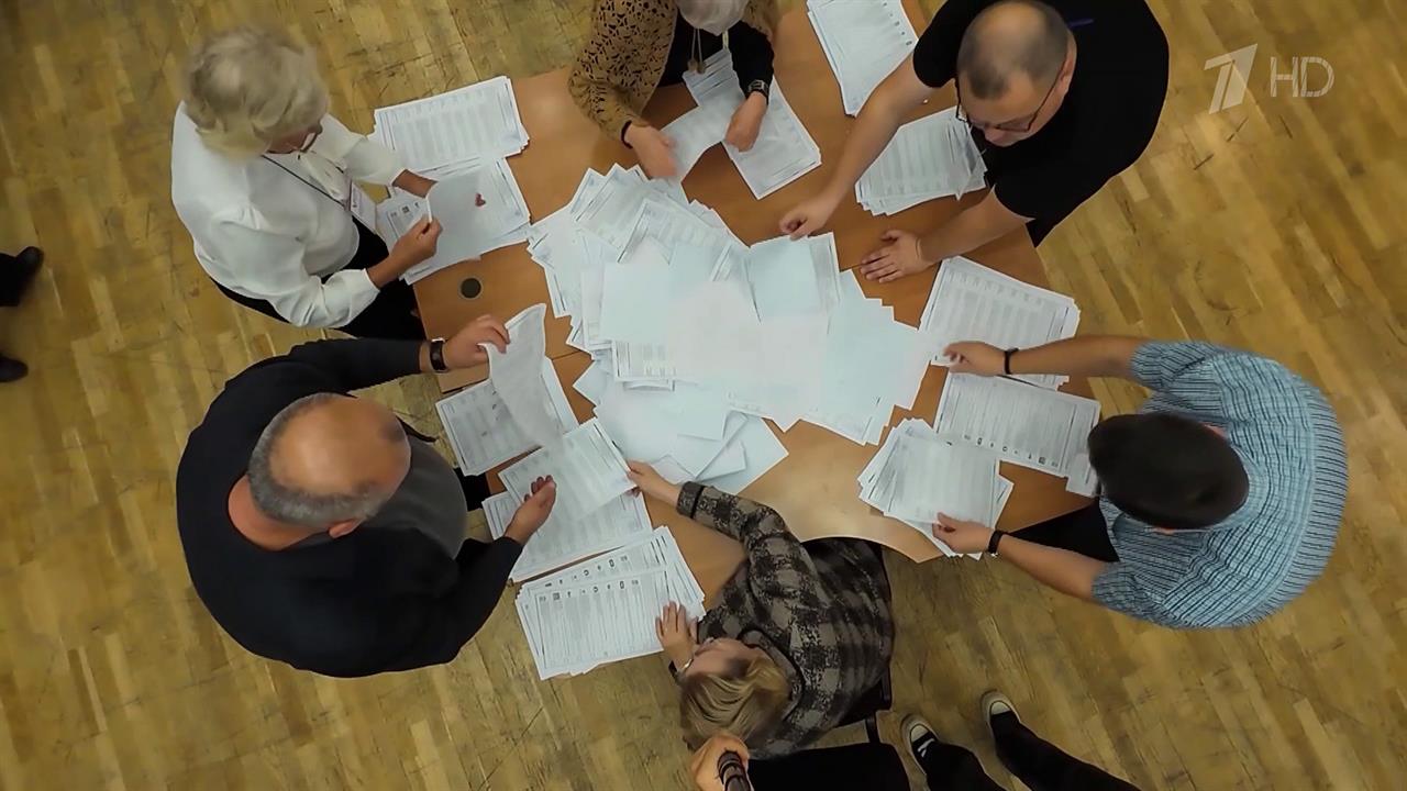 Центризбирком подвел предварительные итоги Единого дня голосования