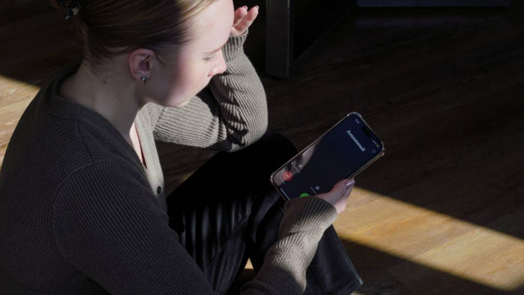 Деньги ниоткуда и странные разговоры: как мошенники влияют на детей