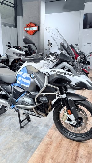 2018 BMW R1200GS Adventure Rally 9K