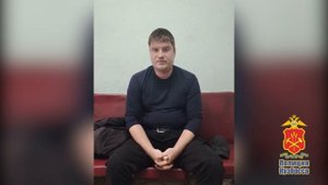 В Кемерове полицейские задержали автослесаря, который выдавал себя за сотрудника полиции