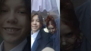 в школе