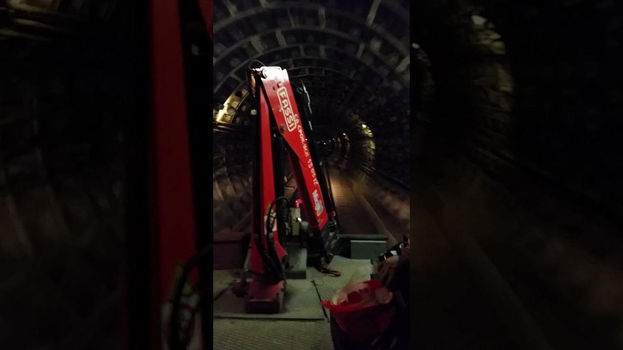 В петербургском метрополитене