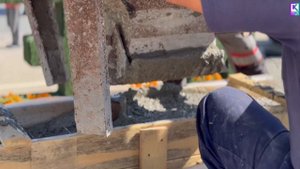 Возле инсталляции "Керчь - город-герой" приступили к заливке подпорной стены