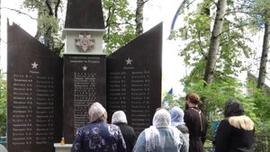 На Чеховском кладбище в Брянске открыли обновлённый мемориал