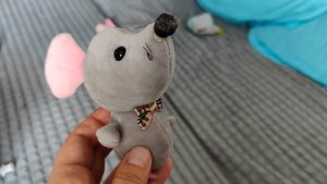 играем в плюшевого мышонка