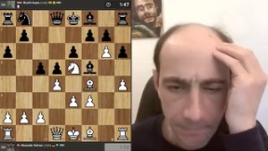 Красиво и весело она играетт, по боевому!