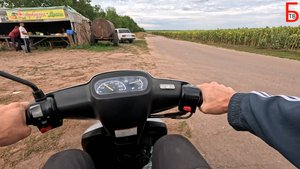 В поле за арбузом на скутере Yamaha Aprio Jog