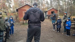 Как играть в лазертаг. Как расставляют команды. Как развлечь детей в школьные каникулы. Турнир