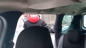 RC4P ==Даниэль Ханипов едет на радио станцию