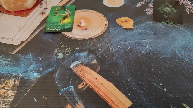 Что сейчас с ним происходит 🔮🍓🤔Расклад по вариантам