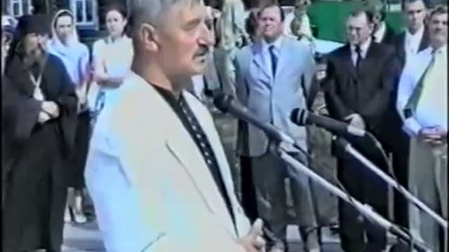 Скульптор Вячеслав Клыков в Ишиме 2004 год.