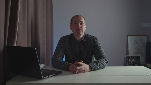 С 1 февраля 2025 года произойдут увеличения выплат от государства затронет всем пенсионерам смотреть онлайн