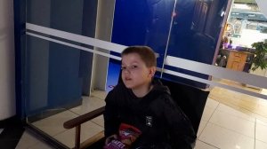 shorts типичное видео с друзями