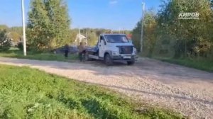 Скандал в Кобелях. Мицубиси врезался в березу