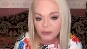 Весь народ России сейчас развернулся к русской культуре..., - Лари Долина