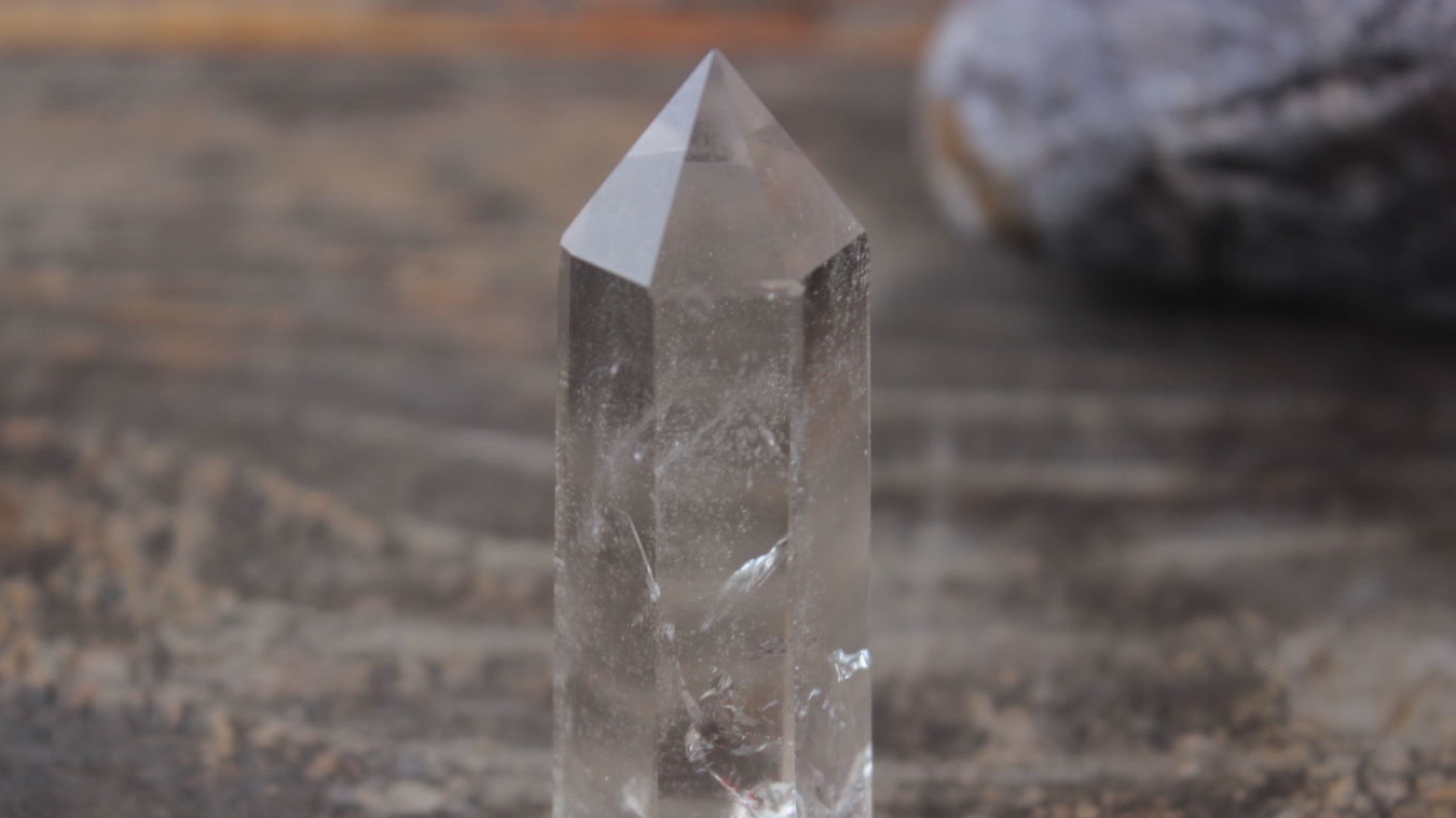 ГОРНЫЙ ХРУСТАЛЬ