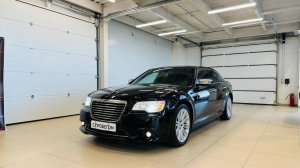 Chrysler 300C, 2012 год