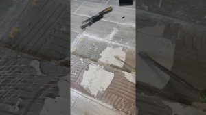 Отвалилась плитка через месяц! Ошибки при укладке!
