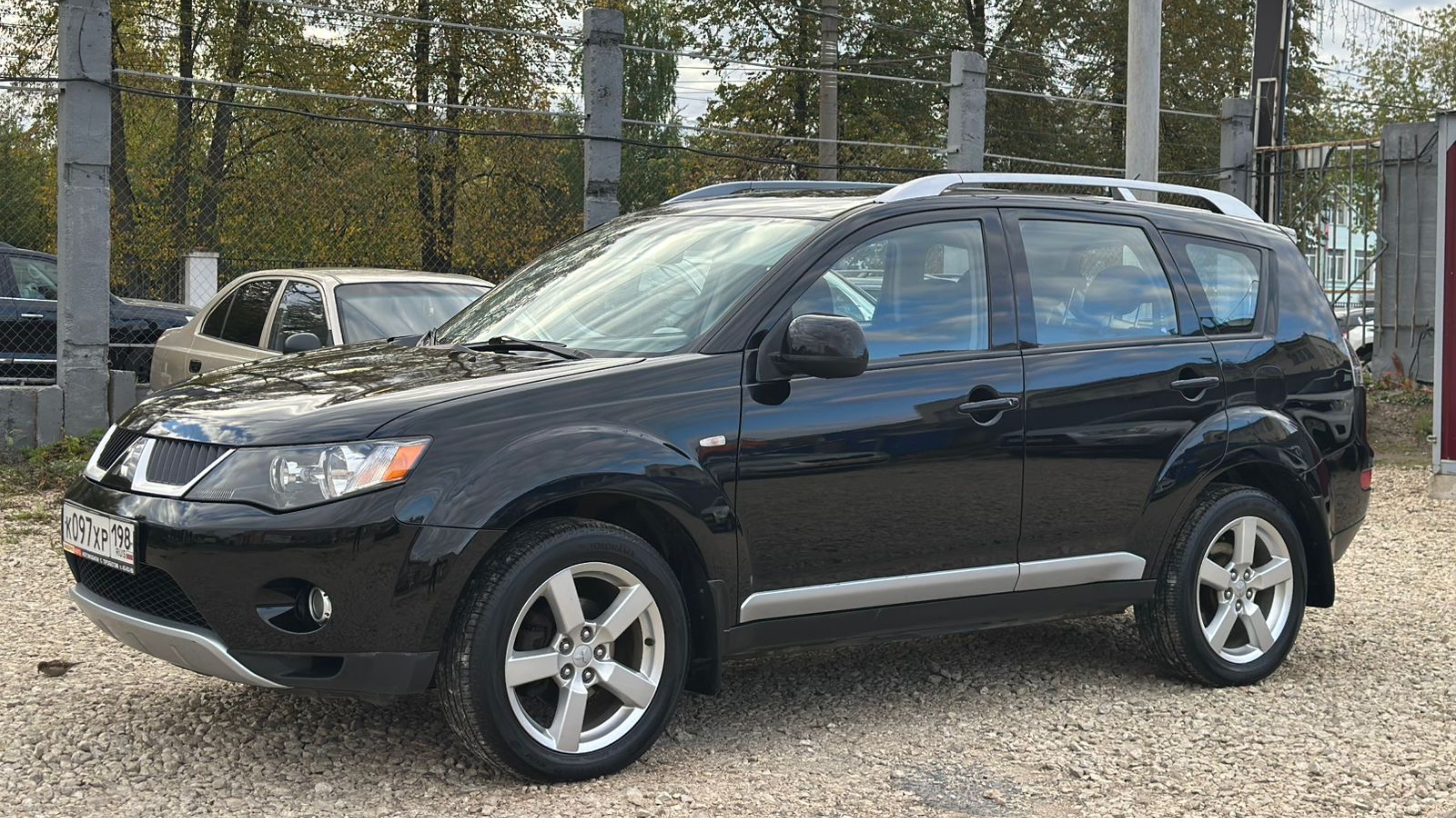 Обзорное видео митсубиси аутлендер смотреть онлайн