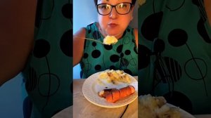 Немног перекушу сосисочкой /МУКБАНГ