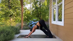 10 Minute Gentle Stretches - Soft Morning Yoga Class