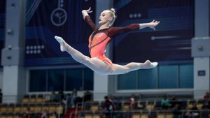Гимнастка из РФ Мельникова выиграла золото на международном турнире в Париже