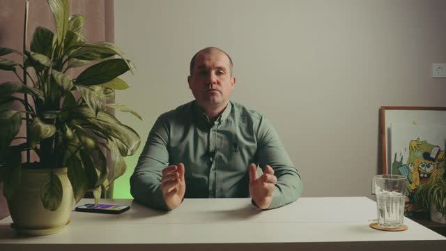 Защитите себя от мошенничества на Госуслугах, нужно сделать всего лишь одно действие смотреть онлайн