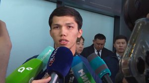 Казахстанских боксеров торжественно встретили в Астане после чемпионата мира в Ливерпуле