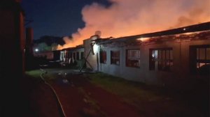 В Новой Москве загорелась кровля заброшенного склада