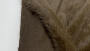 16–11715 Искусственный мех "Колонок", коричневого цвета
