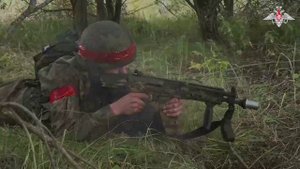 Подразделение ВДВ ВС РФ после десантирования устроило огневую засаду, сорвав ротацию противника