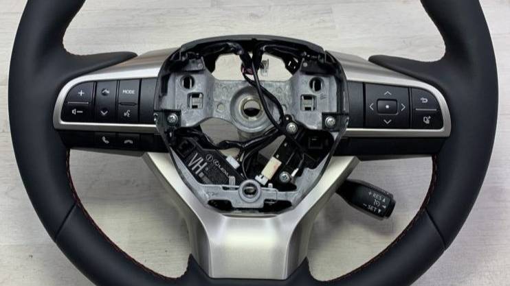 Снятие руля (рулевого колеса) Lexus RX 350 RX 200t RX 300 4G 2015-2022 (Steering Wheel Removal) смотреть онлайн