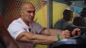 Разминка ног с Александром Федоровым Impulse RU700 (X4-B LED).