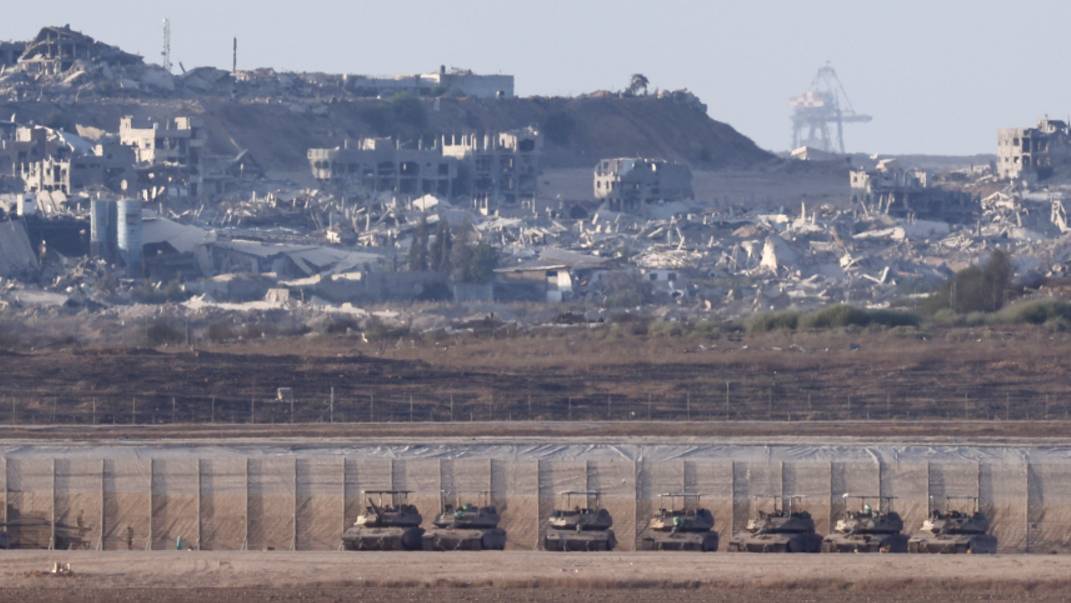 Десятки танков и бронемашин Израиля пересекли границу сектора Газа