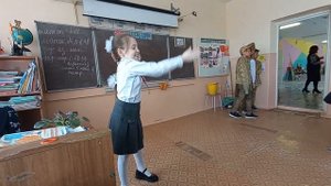 Ильяна танцует