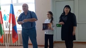 6ая школа г Азнакаево Риана значок клуба Рыцари Неба