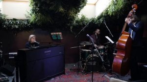 Ася Гурзо - «China Girl» (пиано-кавер David Bowie)