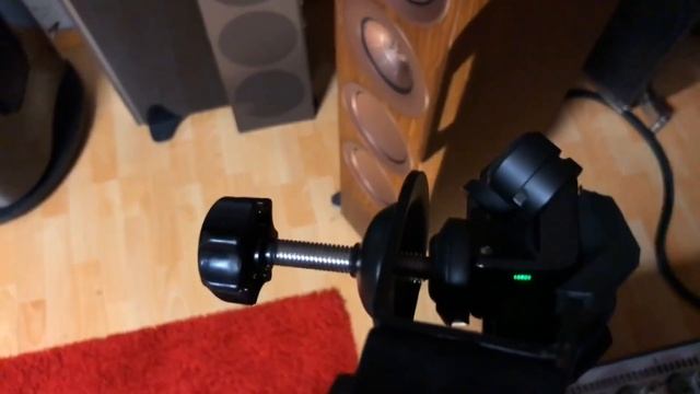 Sabor a mi - McIntosh MC601s drive KEF R11 loudspeakers... Delicious смотреть онлайн